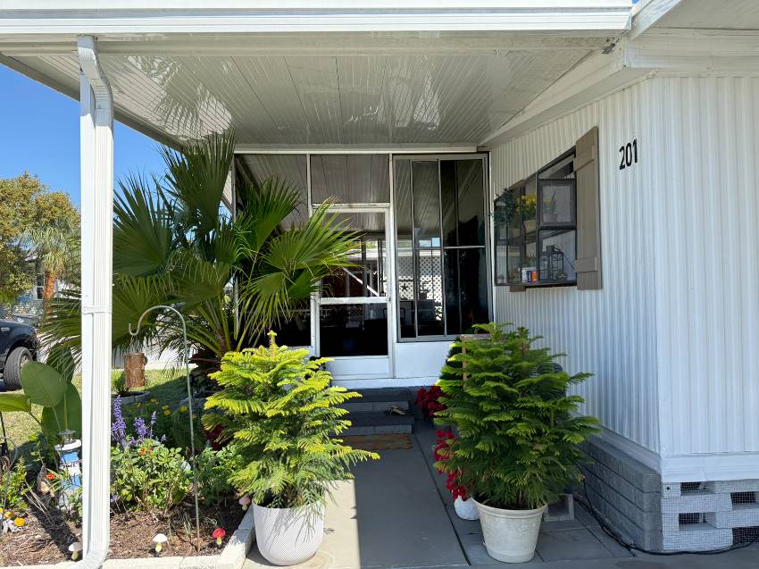 201 Poinciana Dr a Ellenton, FL Mobile or Manufactured Home for Sale